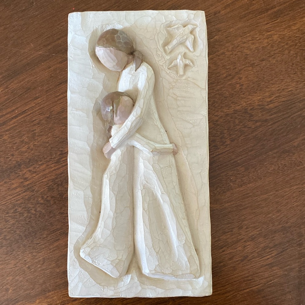 Willow Tree mother and daughter wall decor 8”x4” 2001 home accents.